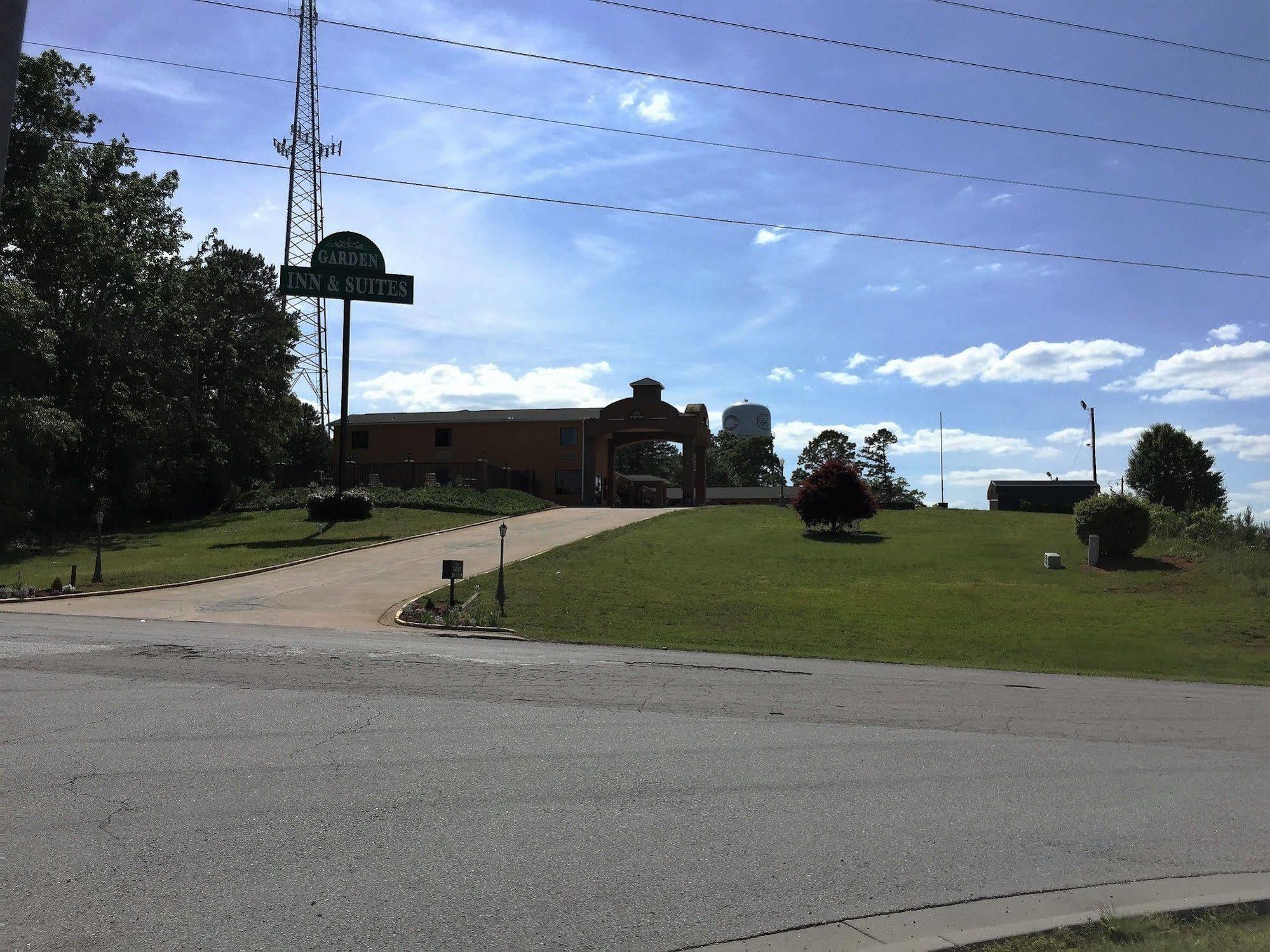 Garden Inn & Suites Hogansville Екстериор снимка
